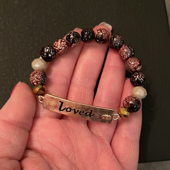 New loved stretch crystal & beaded bracelet;Genuine stones - Picture 3 of 3